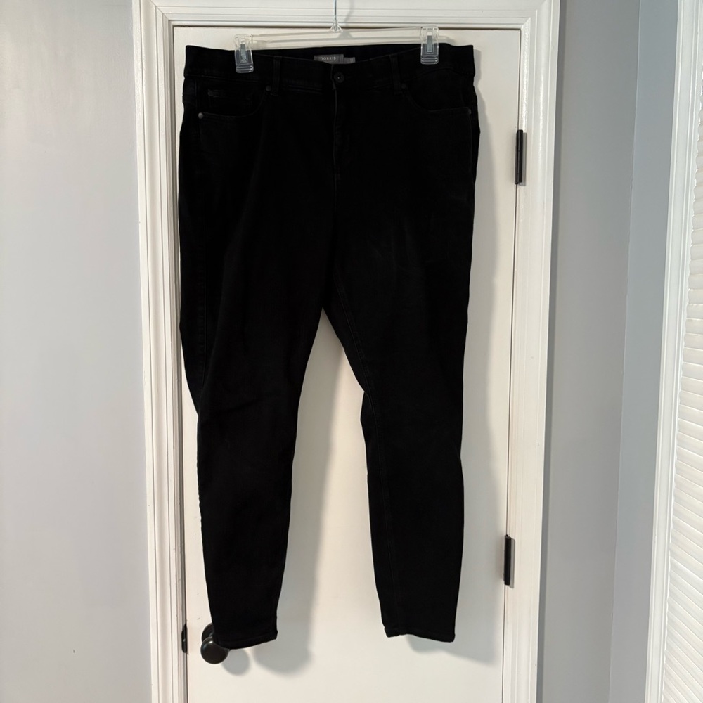 Torrid Black Bombshell Skinny Jeans
